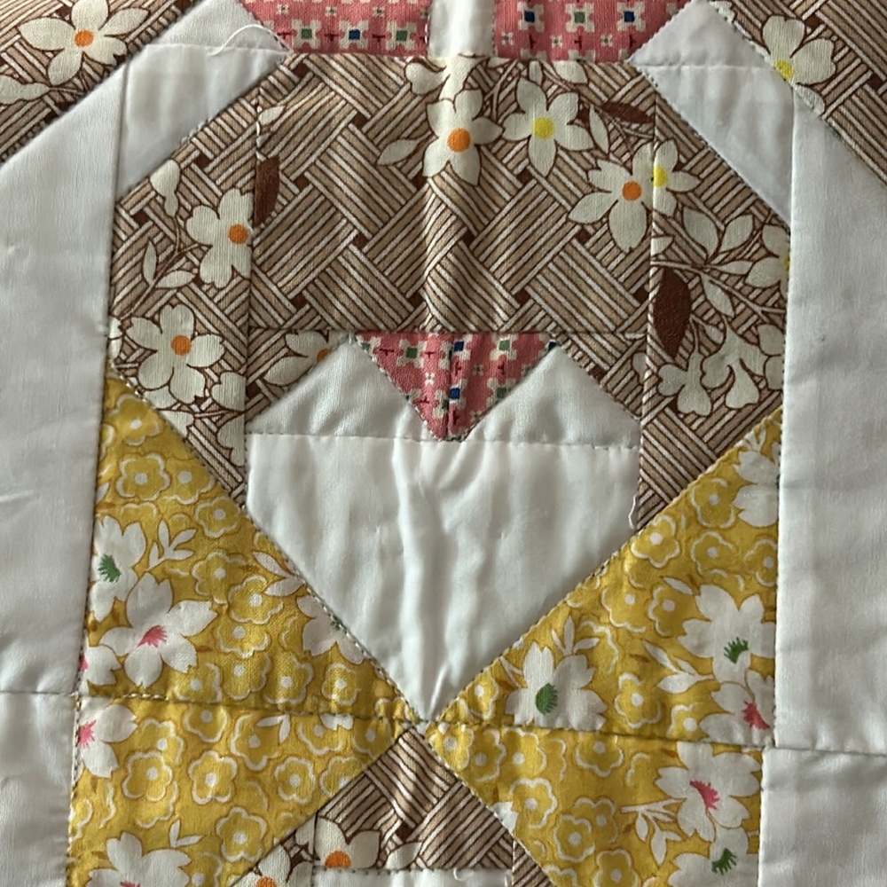 Vintage Handmade Patchwork Rabbit Reversible Quilt - Picture 15 of 17